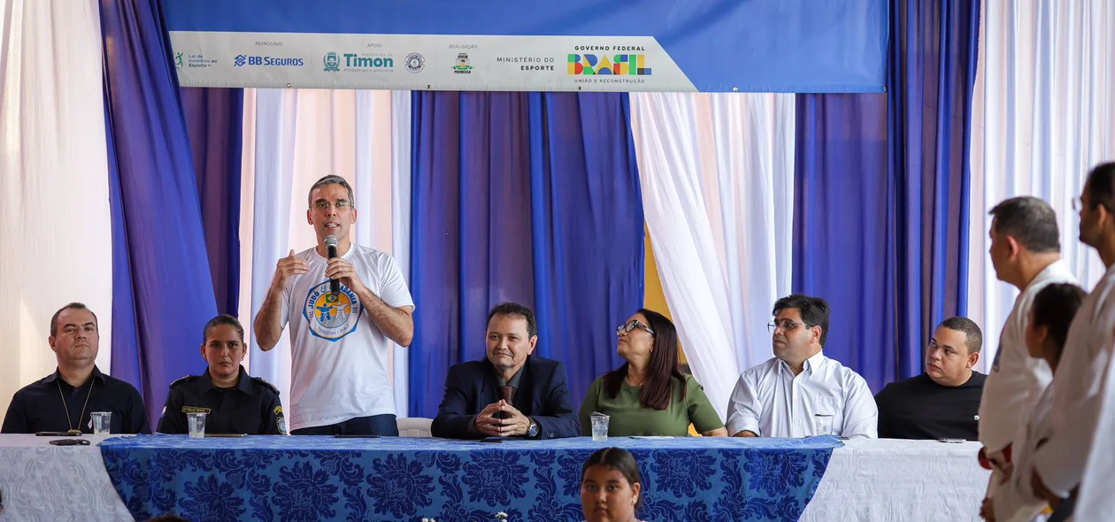 Promotor Francisco Fernando