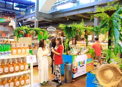 Público em exposição de produtos piauienses