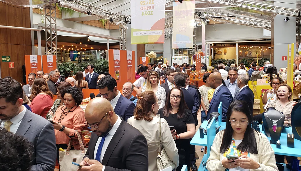 Público presente no evento Piauí Sampa
