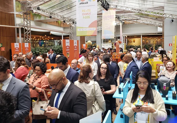 Público presente no evento Piauí Sampa