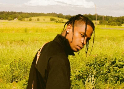 Rapper Travis Scott é preso por embriaguez e invasão de propriedade nos EUA