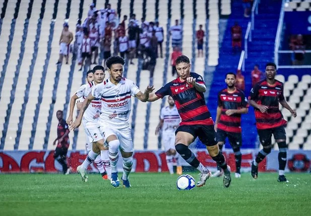 River empatou com o Moto Club fora de casa