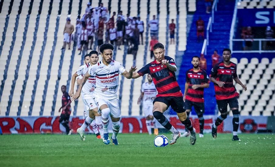 River empatou com o Moto Club fora de casa