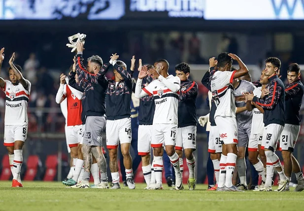 São Paulo venceu o Cruzeiro por 2 a 0