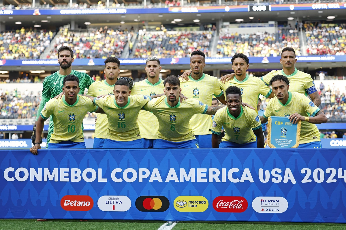 Seleção Brasileira na estreia da Copa América 2024