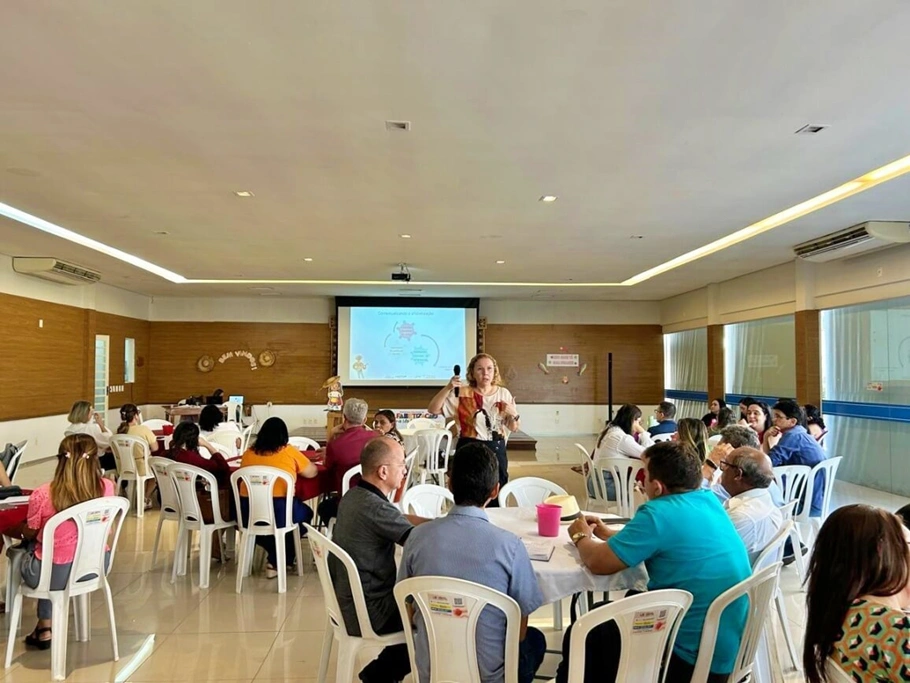 Semec realiza o 4º Encontro Formativo do PPAIC