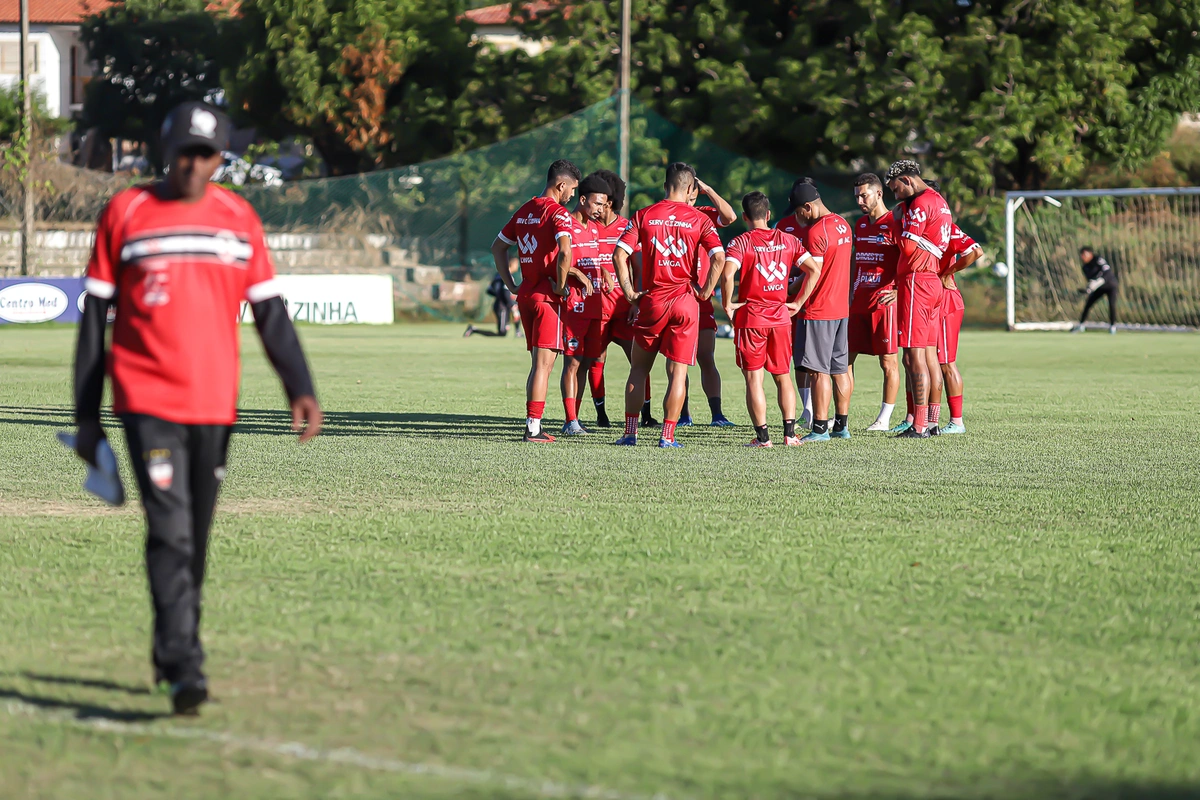 Time titular do River-PI