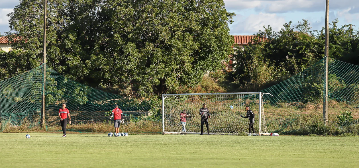 Treino dos goleiros