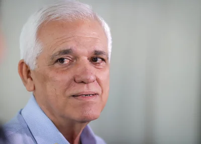 Vice-governador Themístocles Filho