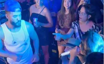 Wesley Safadão com Novin Rezzenha