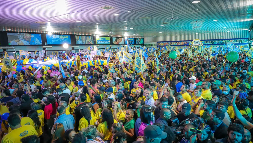Apoiadores compareceram ao evento