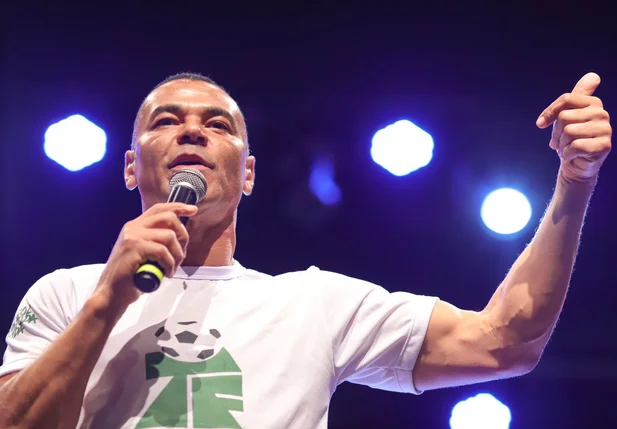 Cafu: "é sempre muito gratificante e emocionante estar aqui em Teresina"