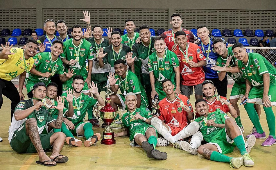 Campo Largo é pentacampeão do Campeonato Metropolitano de Futsal
