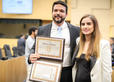 Delegado Eduardo Aquino e a deputada Bárbara Soares