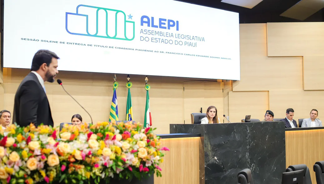 Delegado Eduardo Aquino na Alepi