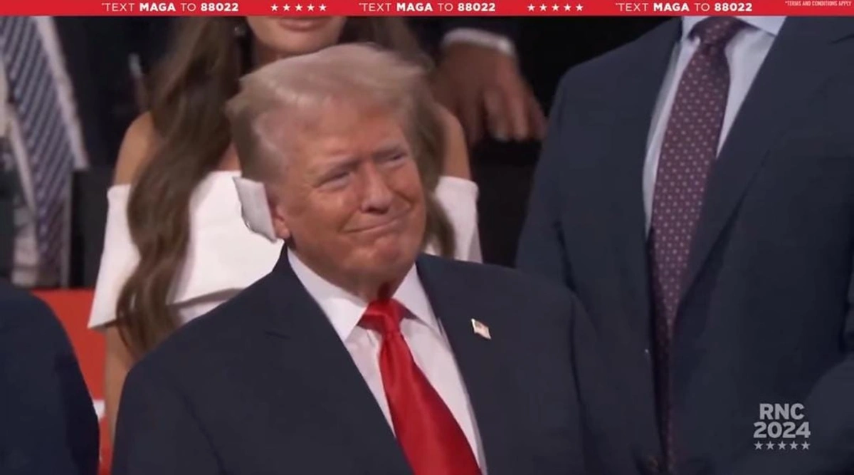 Donald Trump aparece em público pela primeira vez após atentado