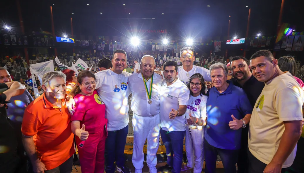 Dr. Pessoa com os apoiadores