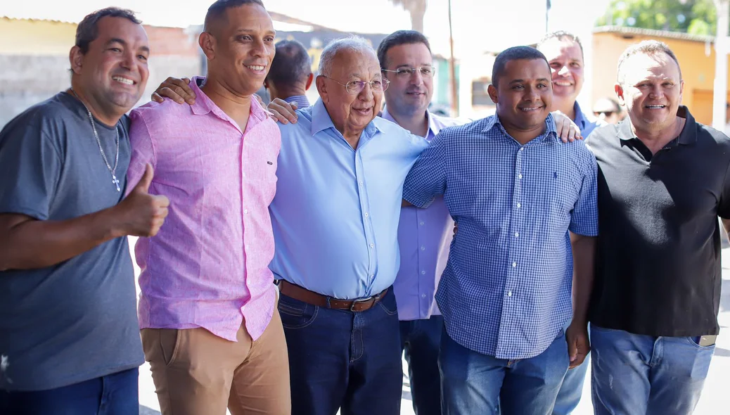 Entrega da obra na Avenida Professor Camilo Filho