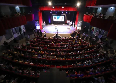 Evento no Teatro 04 de Setembro