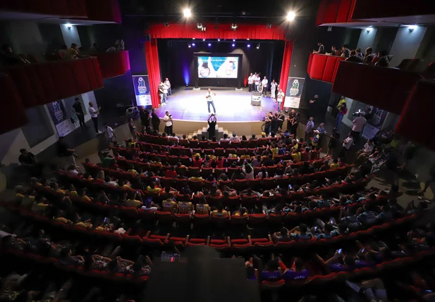 Evento no Teatro 04 de Setembro
