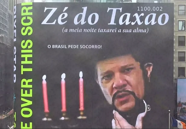 Fernando Haddad aparece na Time Square como 'Zé do Taxão'