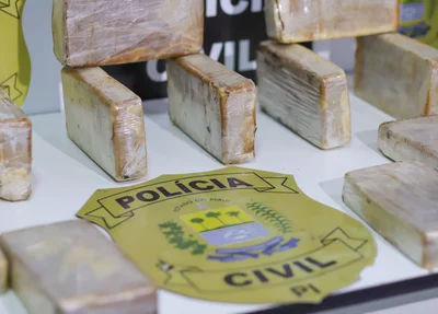 Gandre apreensão de pasta base e cocaína