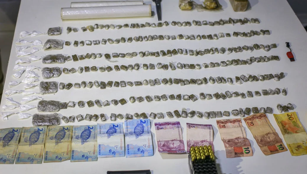 Grande quantidade de droga apreendida na operação DRACO 138