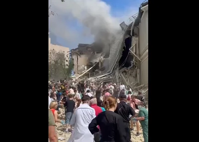 Hospital pediátrico em Kiev foi bombardeado