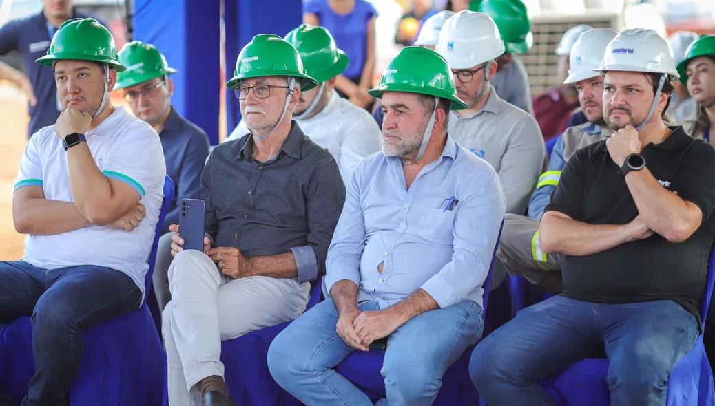 Humberto Soares Filho ao lado do prefeito  Zé Raimundo