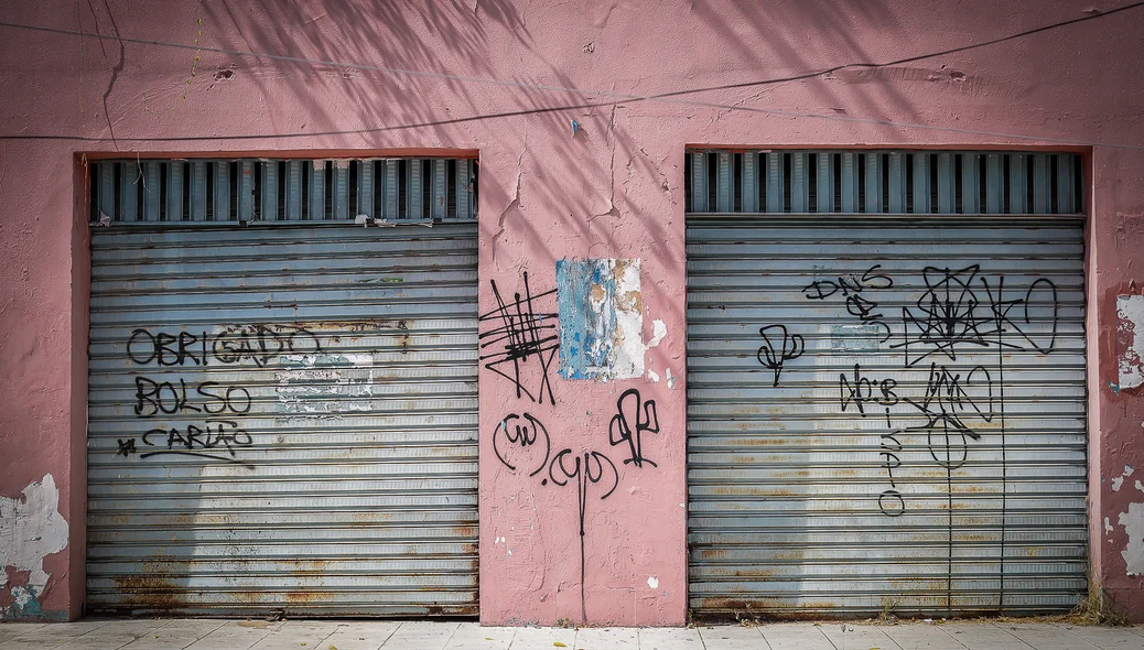 Imóvel abandonado