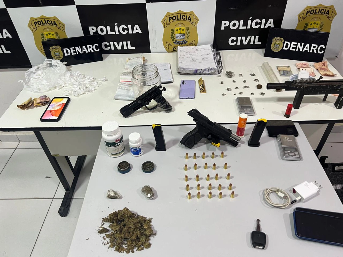Material apreendido durante operação do DENARC