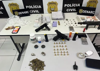 Material apreendido durante operação do DENARC