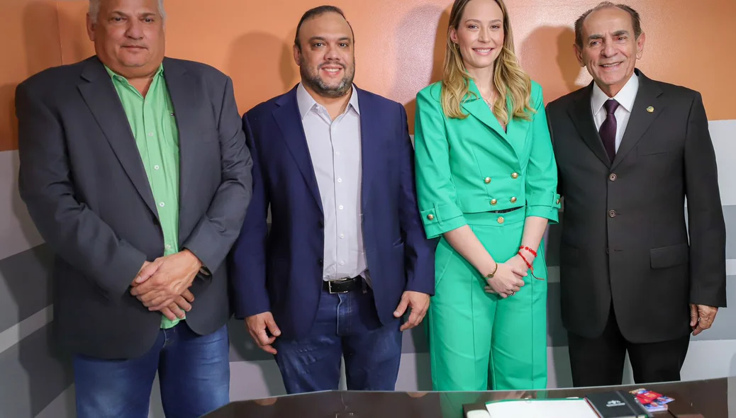 Mauro Tapety, Ziza Carvalho, Vanessa Tapety e Marcelo Castro