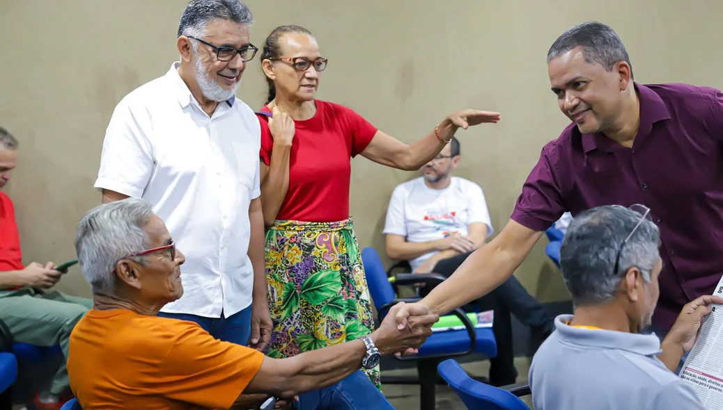 Militantes do PSTU