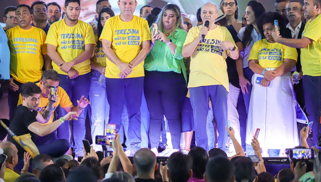 Momento em que candidaturas de Sílvio Mendes e Jeová Alencar são homologadas