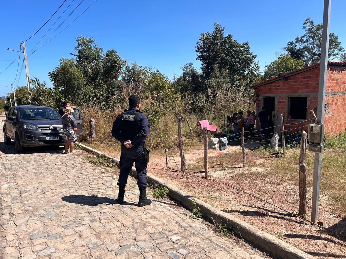 Mulher deu à luz sozinha em casa