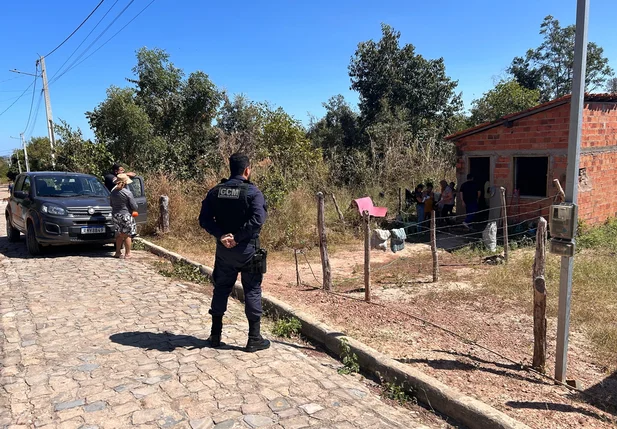 Mulher deu à luz sozinha em casa