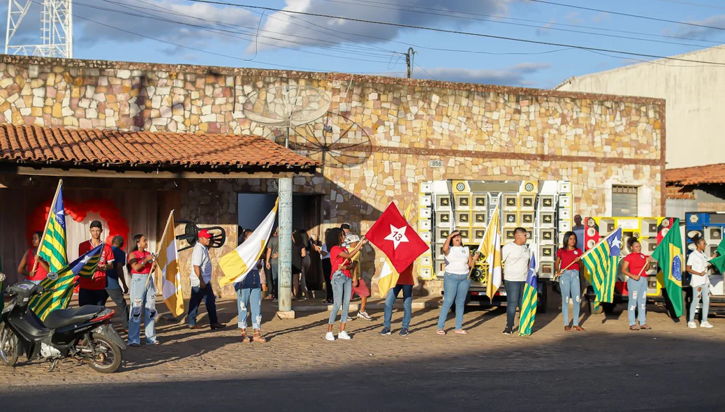 O evento ocorreu no Tropikaliente Show