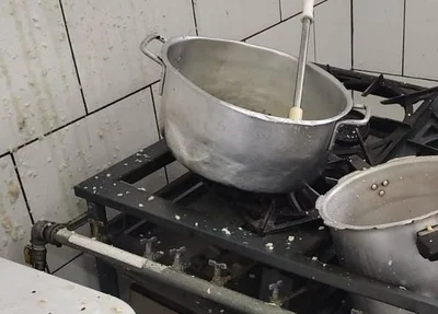 Panela de pressão explode e deixa funcionários feridos
