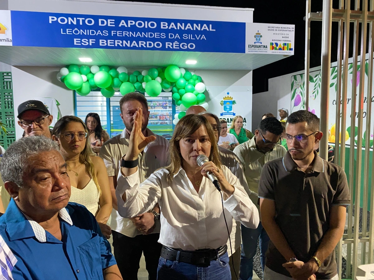 Prefeita Ivanária Sampaio inaugura rede de apoio no Bananal