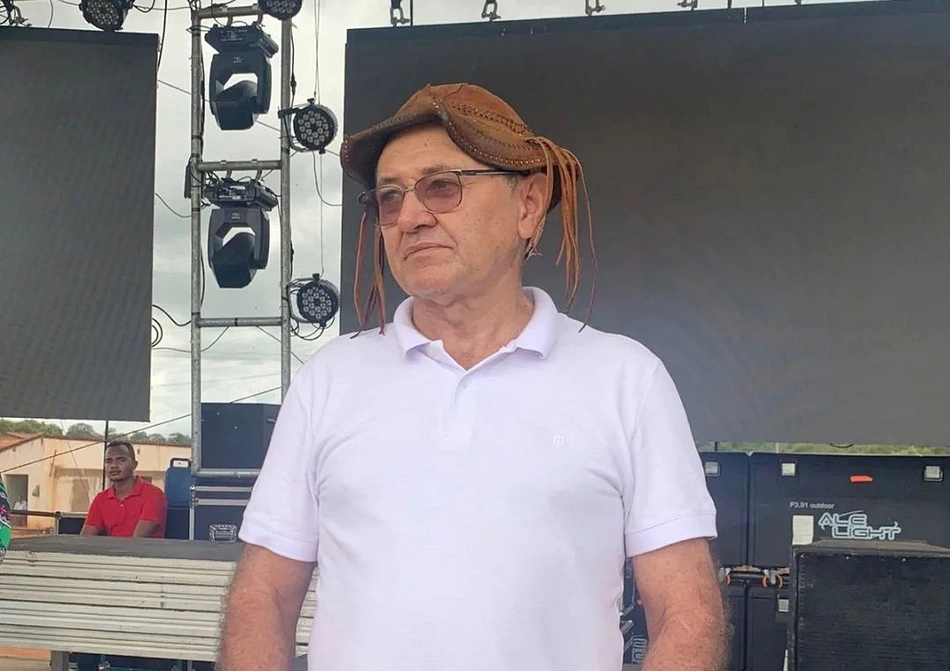Prefeito Zé Neto, do município de João Costa