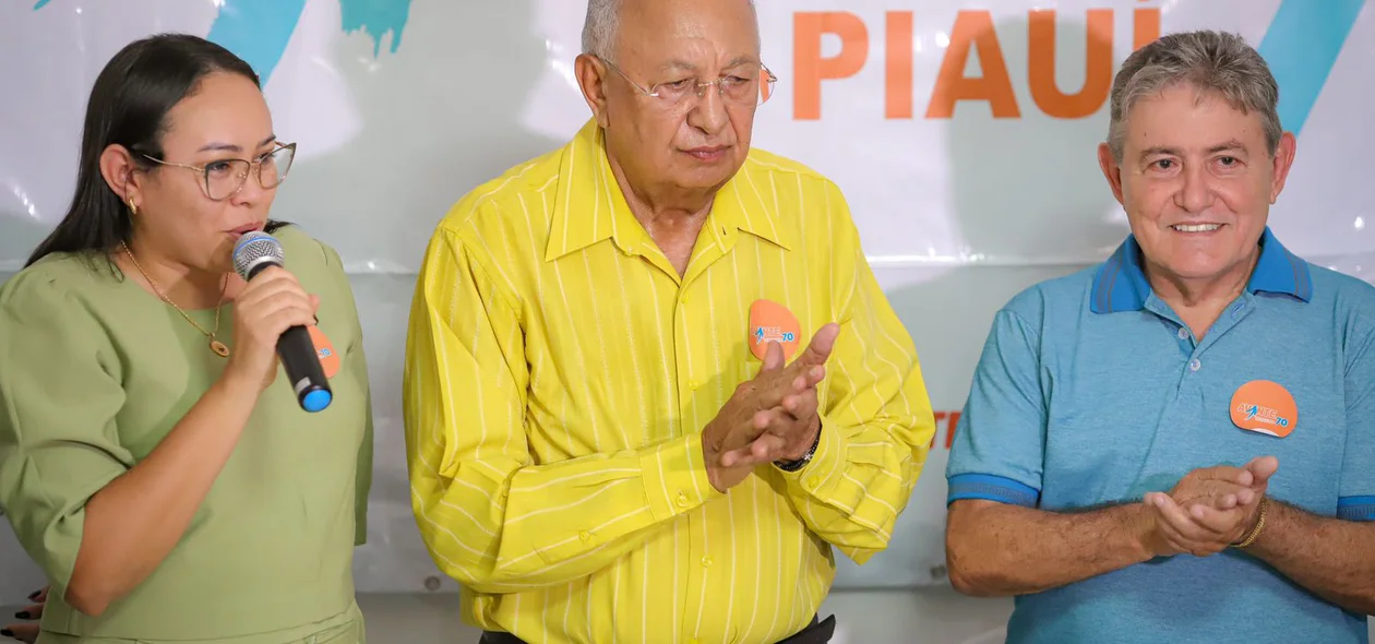 Primeira-dama Samara Conceição ao lado do prefeito Dr. Pessoa e Ricardo Bandeira