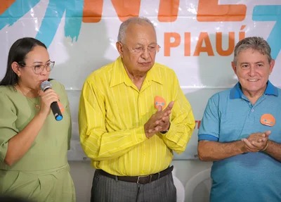 Primeira-dama Samara Conceição ao lado do prefeito Dr. Pessoa e Ricardo Bandeira