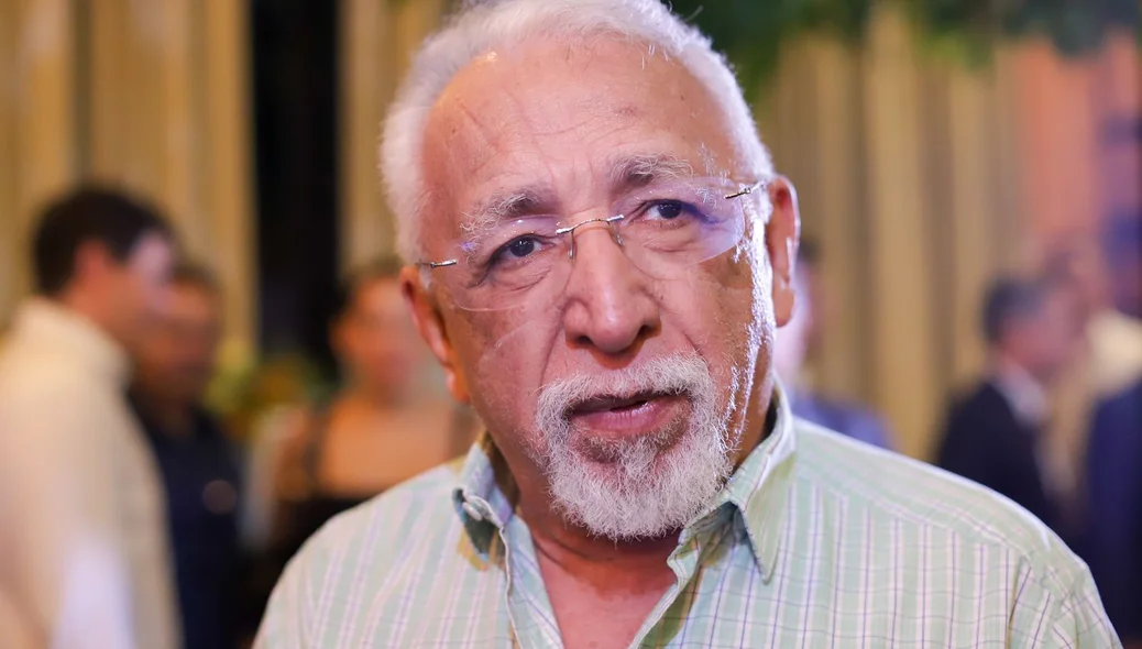 Professor Fonseca Neto