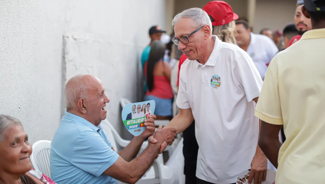 Quirino Neto com apoiador