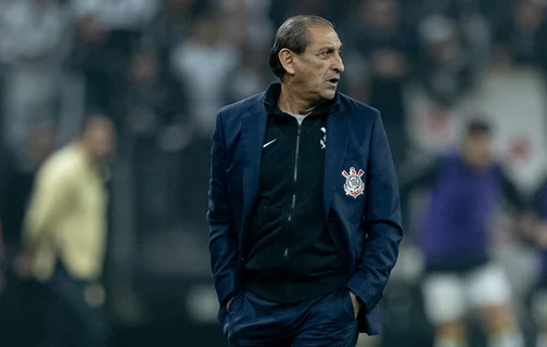 Ramón Díaz estreou com vitória no Corinthians