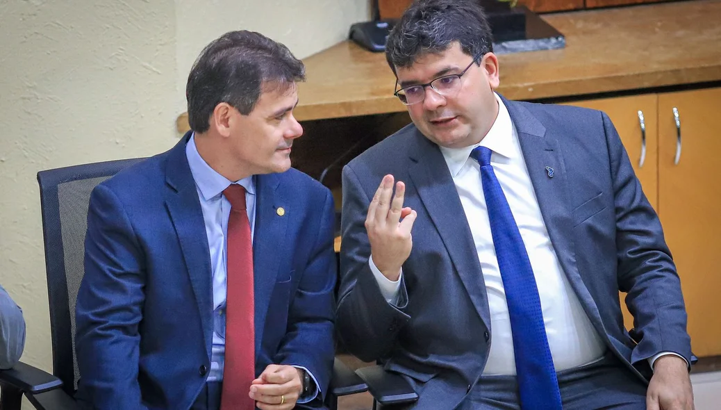 Severo Eulálio e Rafael Fonteles durante solenidade