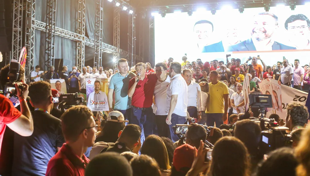 Wellington Dias discursando