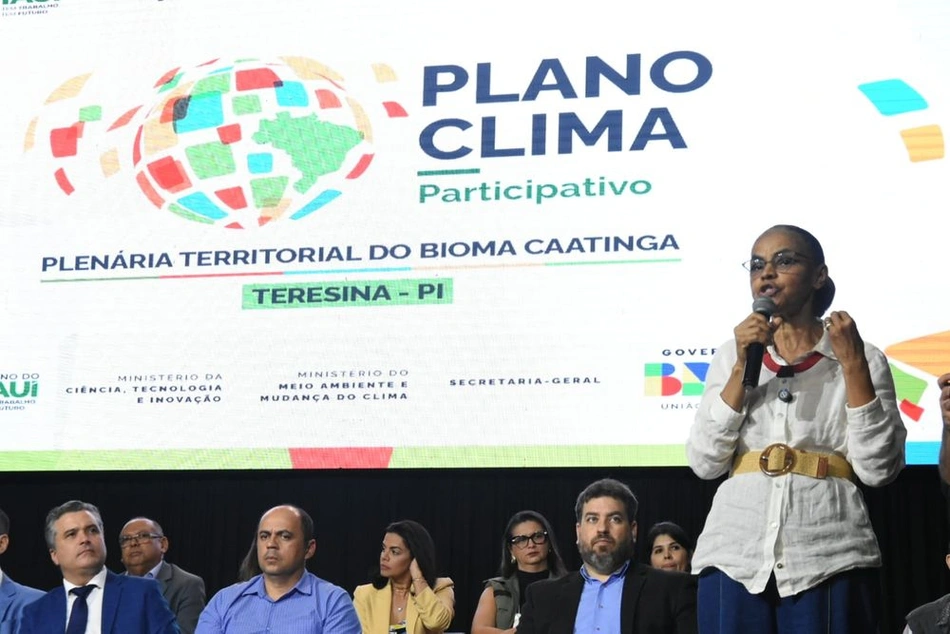 A plenária do Plano Clima Participativo do Governo Federal aconteceu nesta sexta-feira