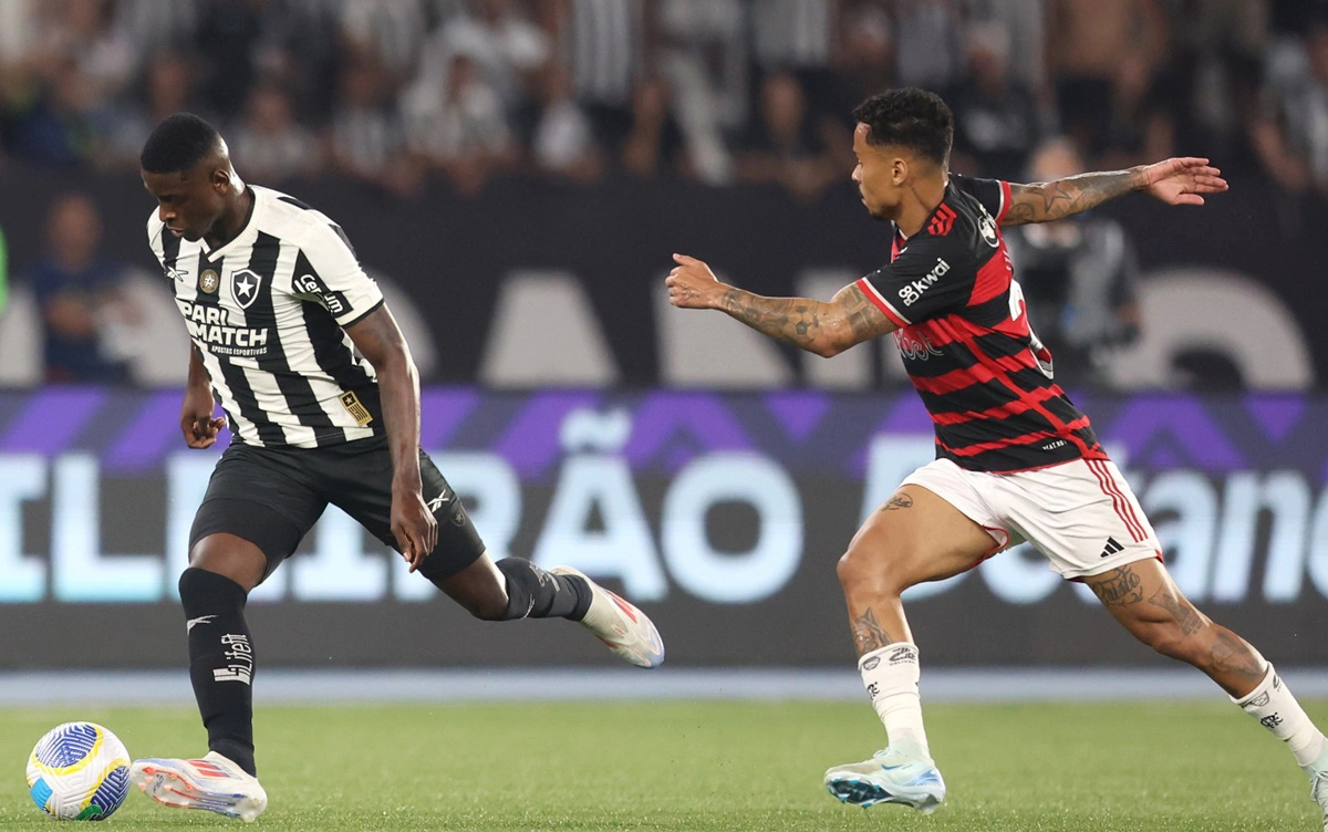 Botafogo goleou o Flamengo por 4 a 1
